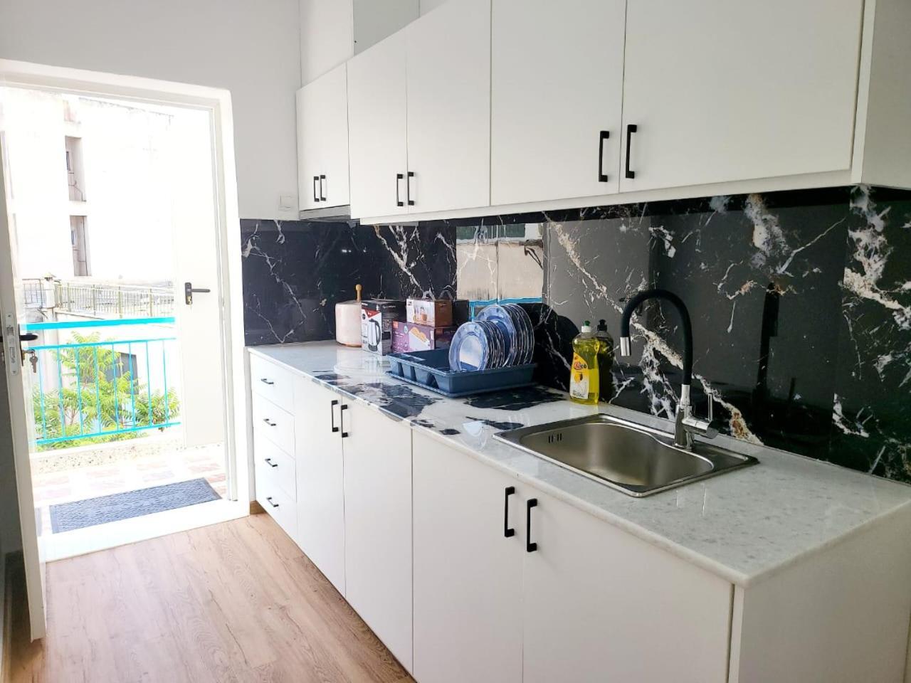 Apartment Ahamed Greek Smpco Athens